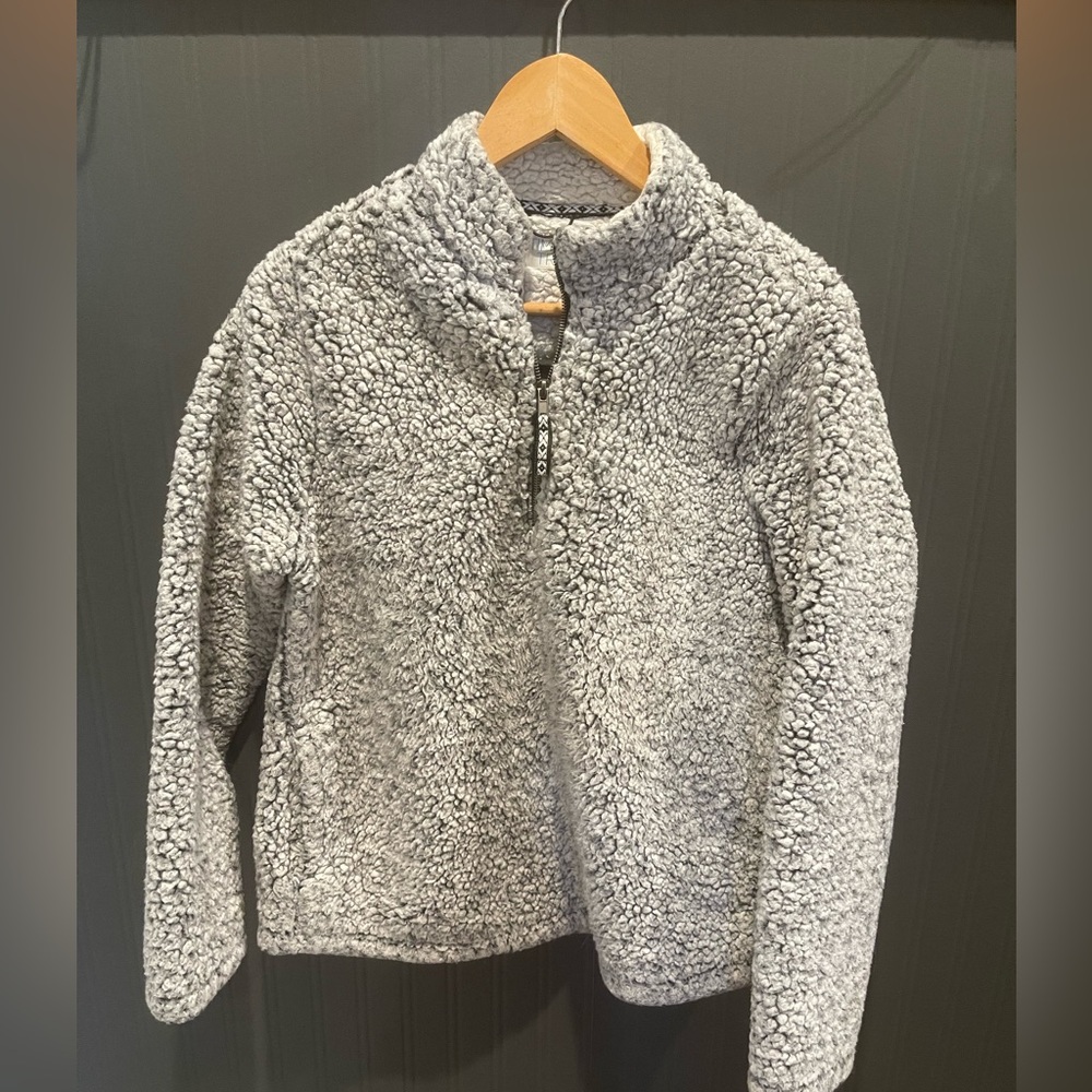 Time‎ & Tru pullover fuzzy jacket Large athletic coat hoodie women cozy teddy